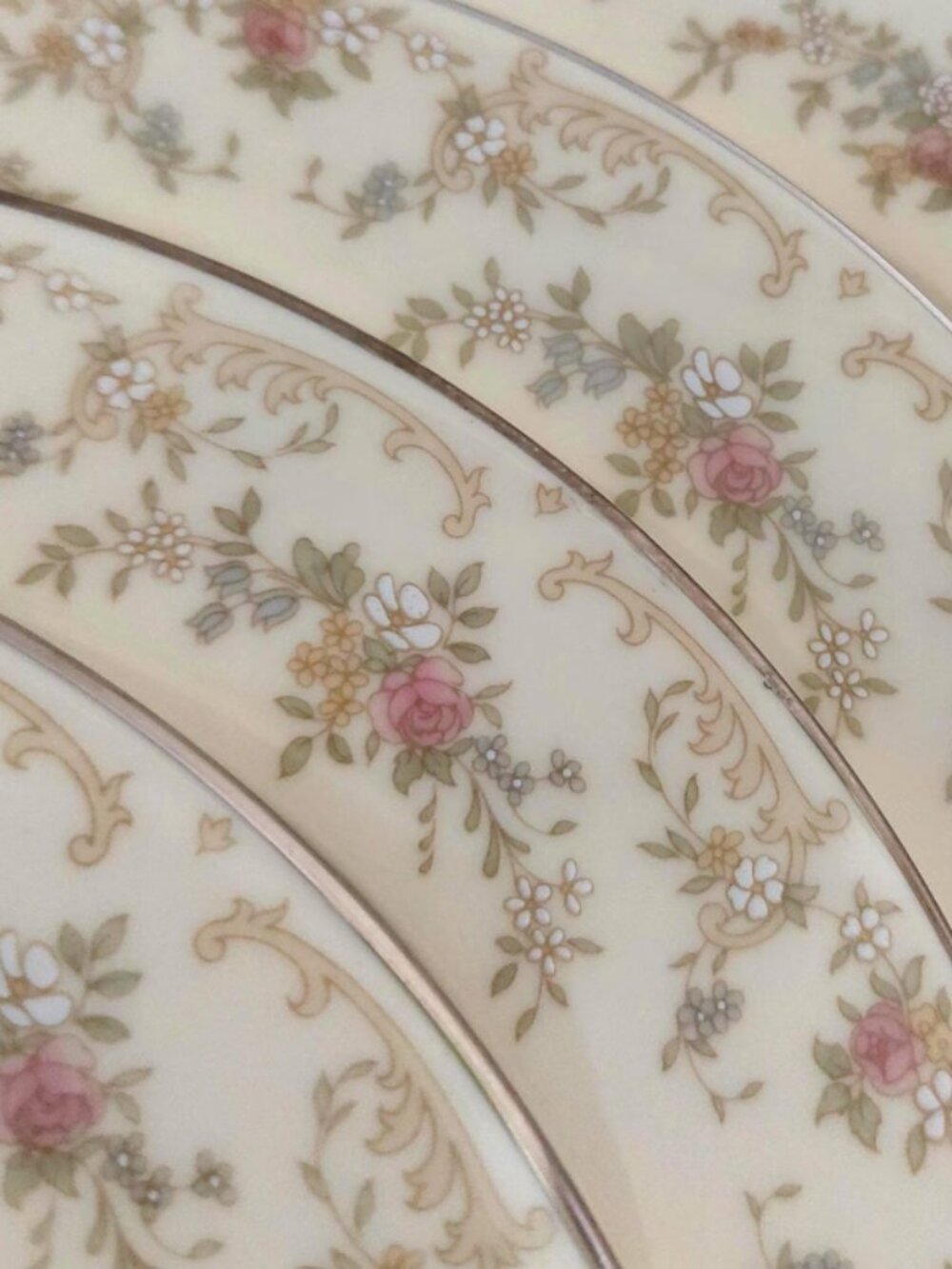 Vtg Royal Doulton Diana Side Plates Set of 4 Fine Bone China England
